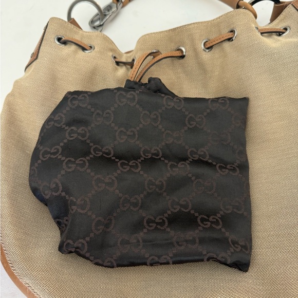 Authentic Gucci Hobo bag - Picture 12 of 15